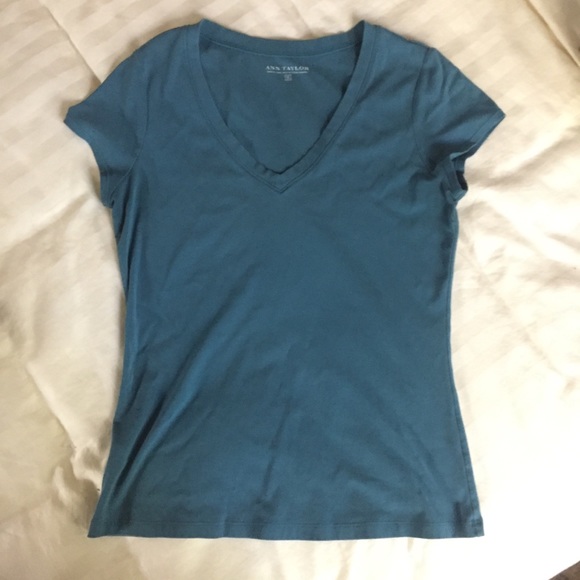 Ann Taylor Tops - Ann Taylor V-Neck T-Shirt